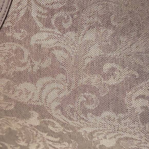Liz Claiborne Damask Top - Picture 5 of 7